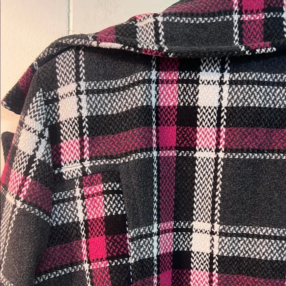 Dollhouse Black and Pink Pea Coat Timeless Elegance - Picture 8 of 12